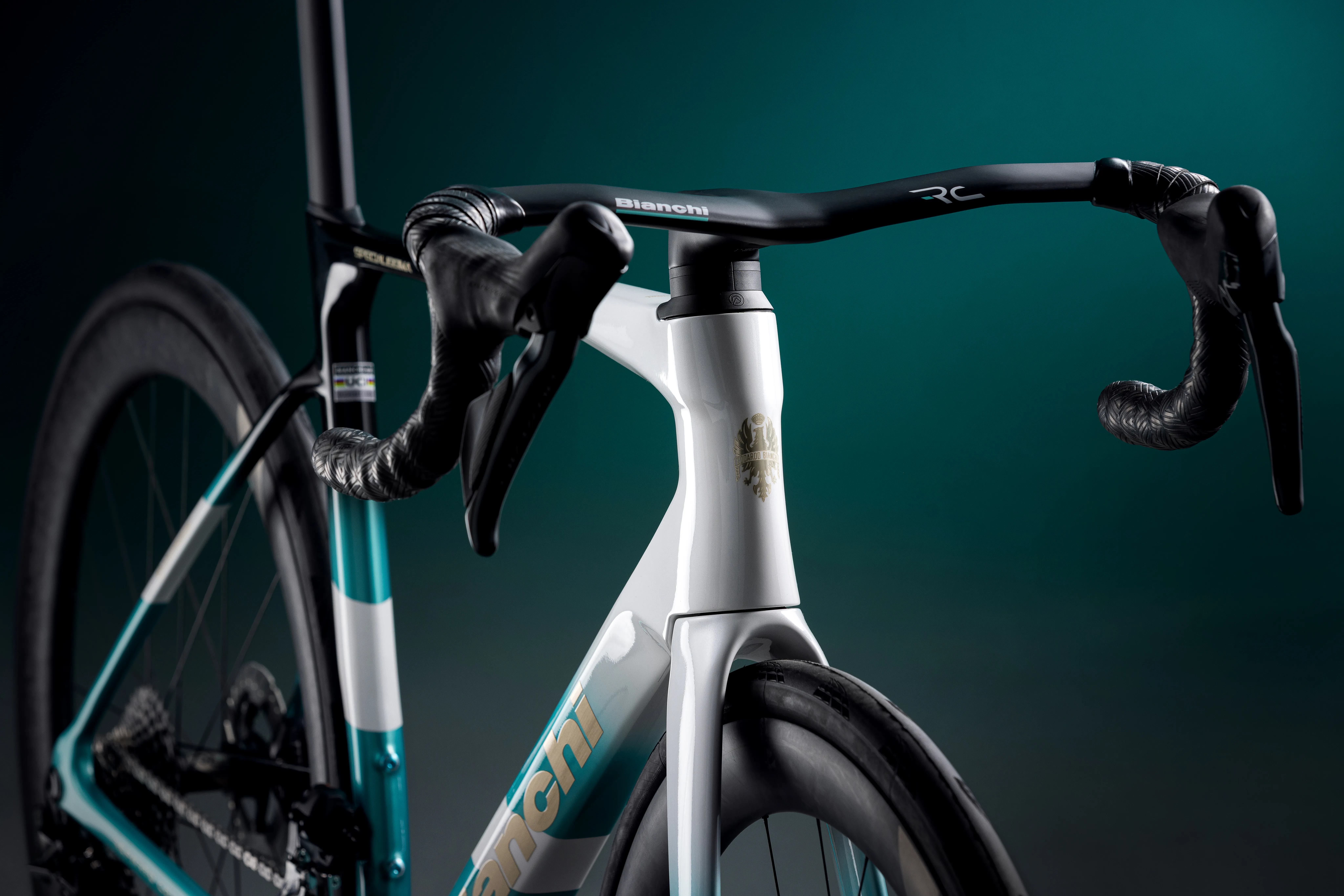 Bianchi Specialissima RC 2026 országúti kerékpár