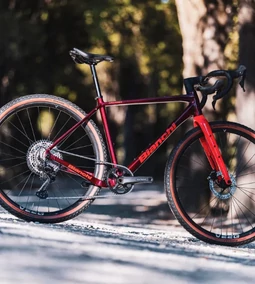 Bianchi Arcadex AL és Via Nirone 7 – két vadonatúj alumínium gravel modell, közvetlenül a hivatalos hazai forgalmazótól