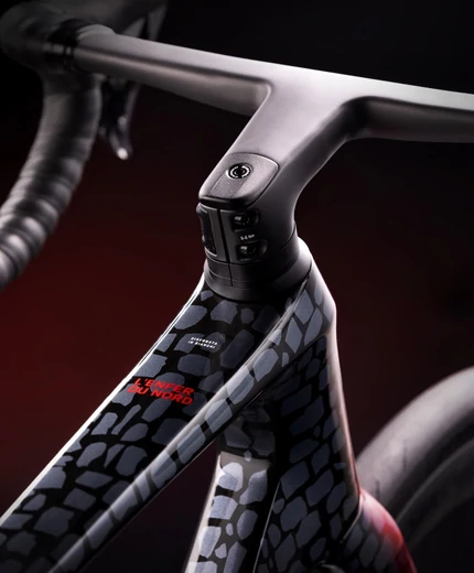 55 darabos exkluzív Infinito a Paris-Roubaix szerelmeseinek...