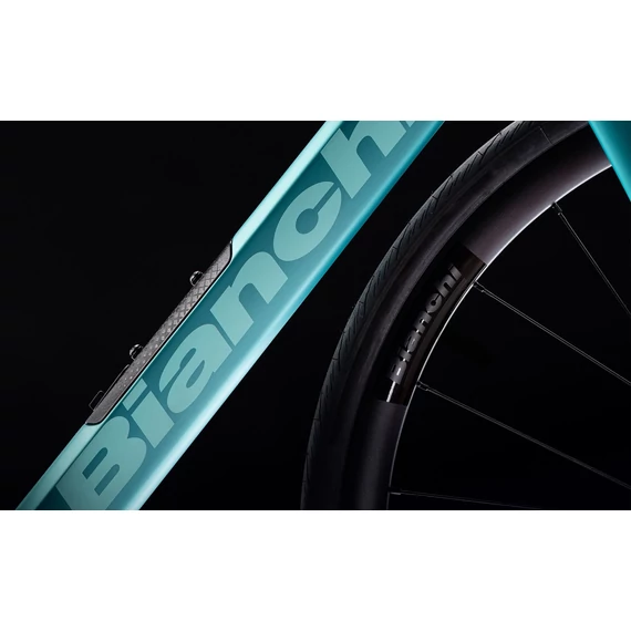 BIANCHI INFINITO 105 Di2 12sp kerékpár (2026)