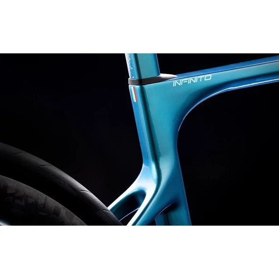 BIANCHI INFINITO PRO Ultegra Di2 12sp kerékpár wattmérővel (2026)